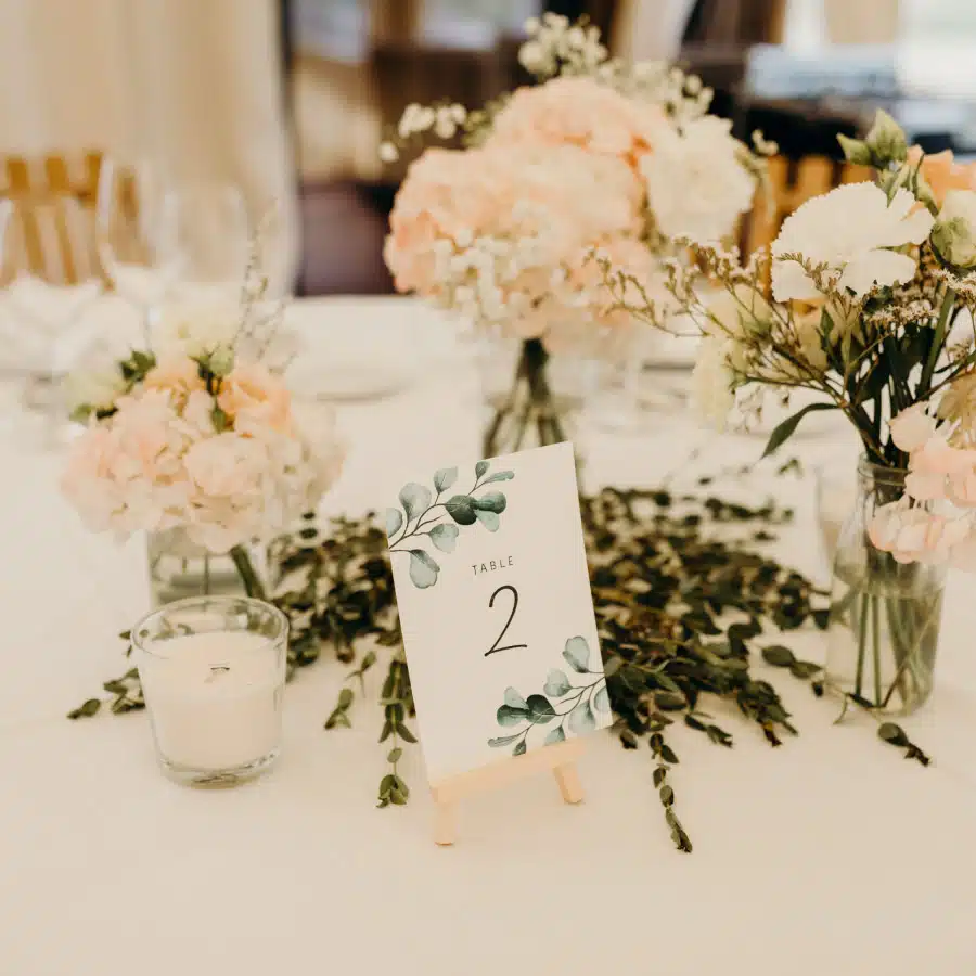 creation centre de table mariage graphiste